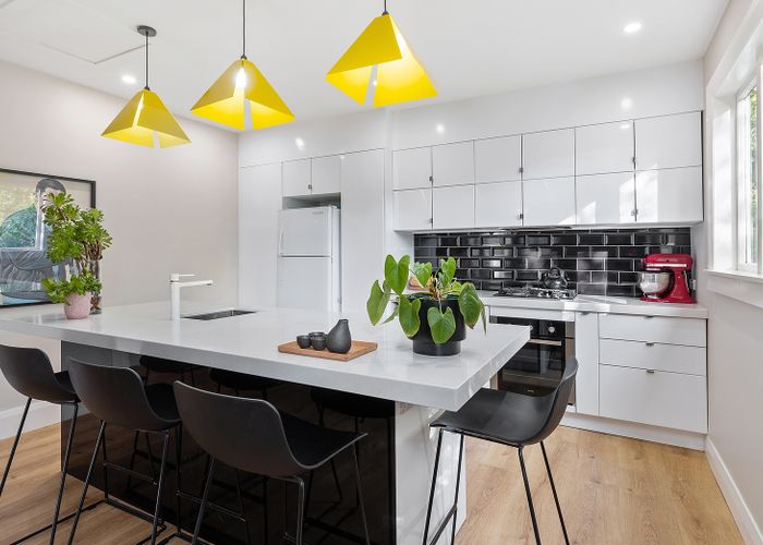  at 140 Sutherland Road, Melrose, Wellington