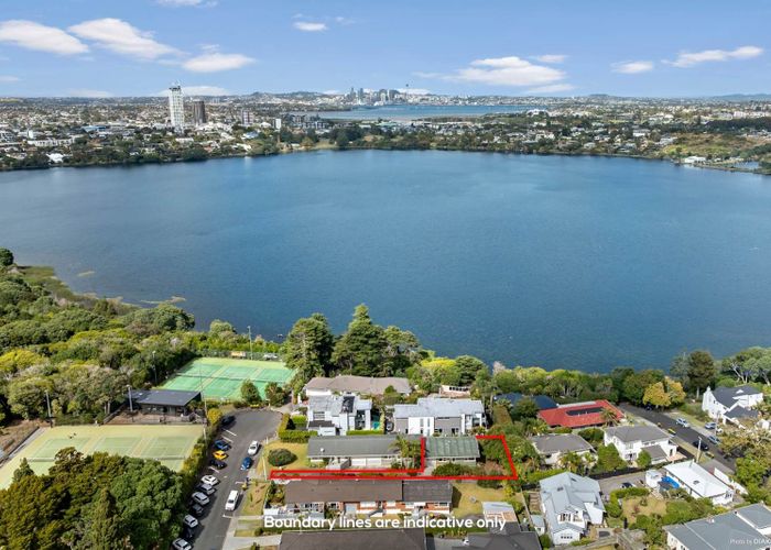  at 3/15 Dodson Avenue, Milford, Auckland
