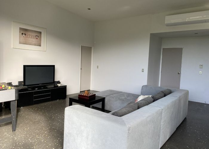  at 6 Meridian Place, Whangarei