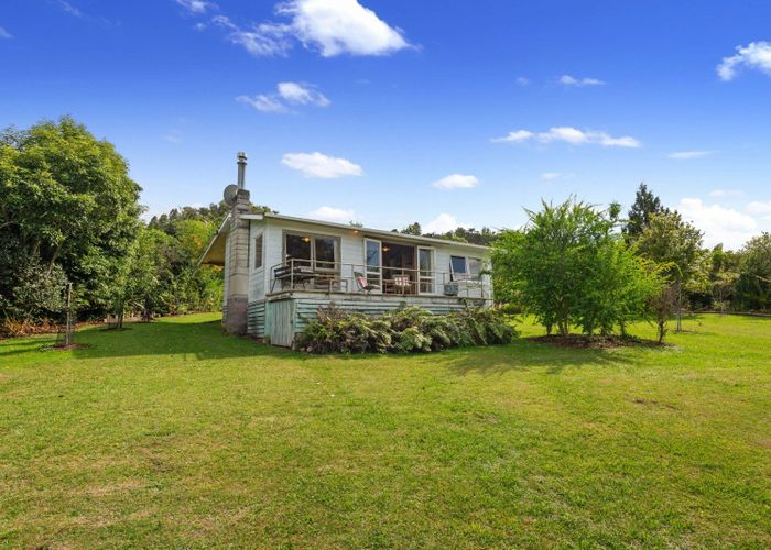  at 565 - 567 Spencer Road, Lake Tarawera, Rotorua, Bay Of Plenty