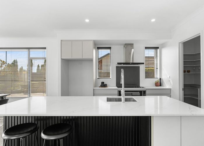  at 32 The Runway, Wigram, Christchurch
