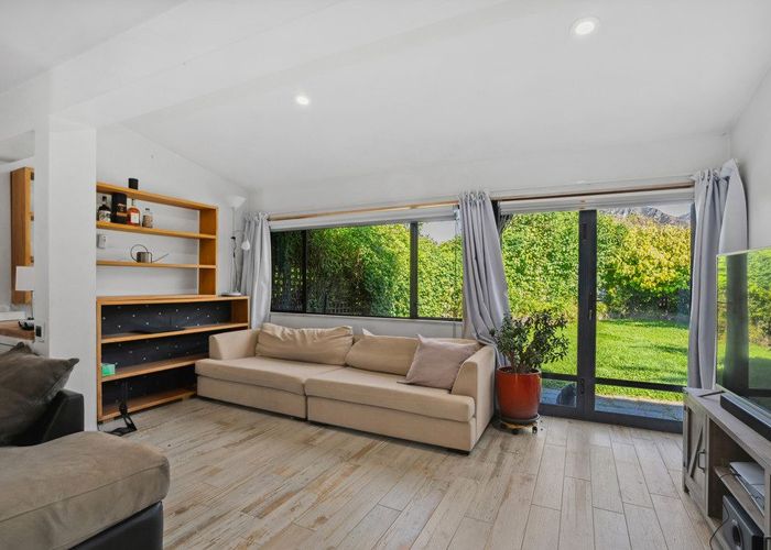  at 9A & 9B Argyle Place, Arrowtown, Queenstown-Lakes, Otago
