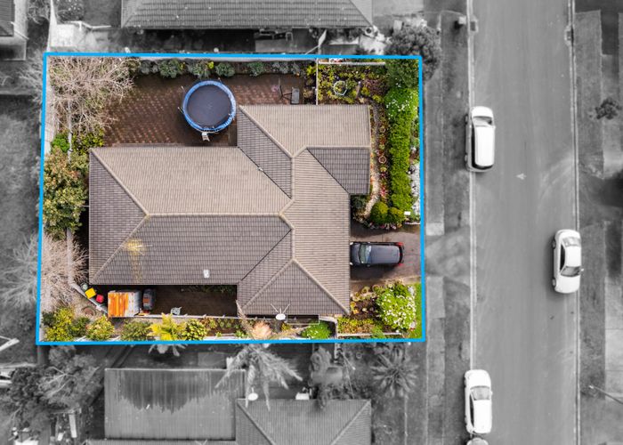  at 9 Tussock Avenue, Mangere, Auckland