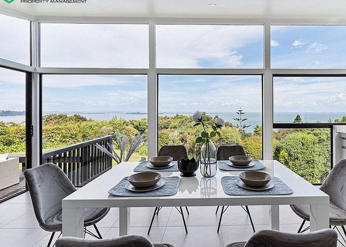  at 52 Takahe Road, Titirangi, Auckland