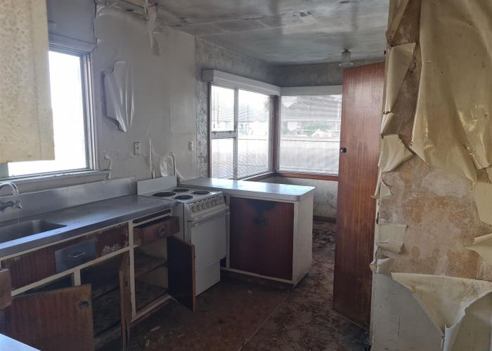  at 1/107 Halswell Road, Hillmorton, Christchurch City, Canterbury