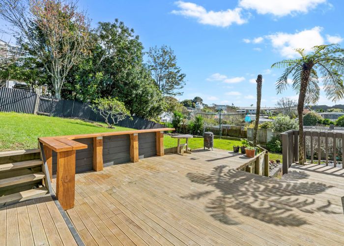  at 7 Win Grove, Hatfields Beach, Orewa