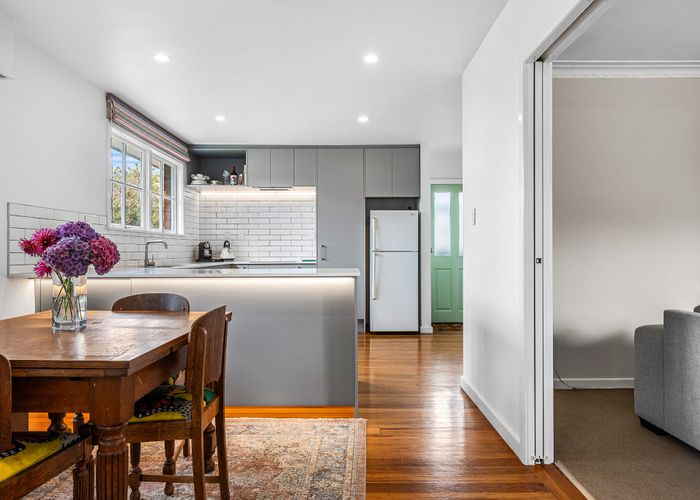  at 37 Glenrowan Avenue, Avondale, Christchurch City, Canterbury