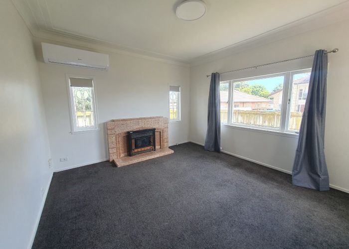  at 28 Omagh Avenue, Papatoetoe, Auckland