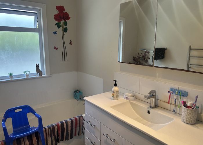  at 330 Peachgrove Road, Fairfield, Hamilton, Waikato