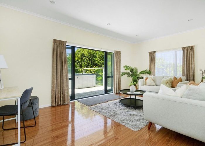  at 39 Arahiwi Grove, Tirohanga, Lower Hutt
