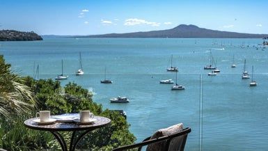  at 33 Takutai Avenue, Half Moon Bay, Auckland