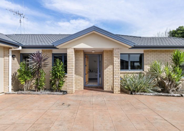  at 43 Te Koari Drive, Brookfield, Tauranga