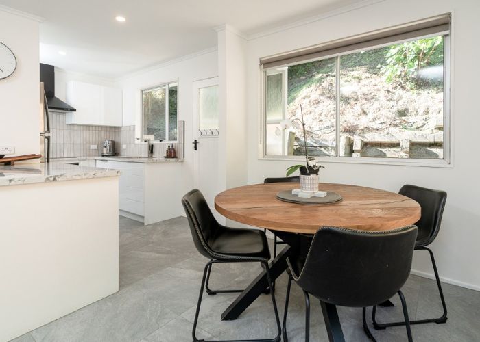  at 19D Mahoe Street, Tawa, Wellington