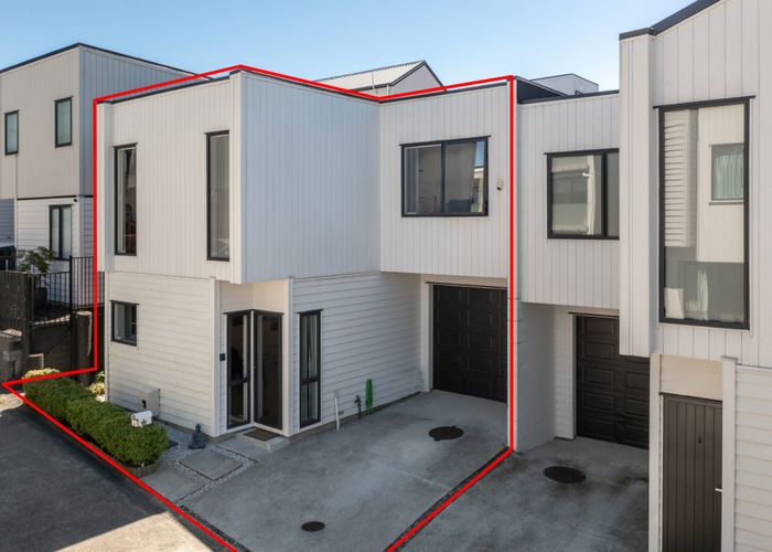  at 42 Waihou Crescent, Albany Heights, Rodney, Auckland