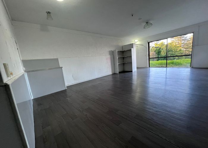  at 285 Point View Drive, Shamrock Park, Auckland