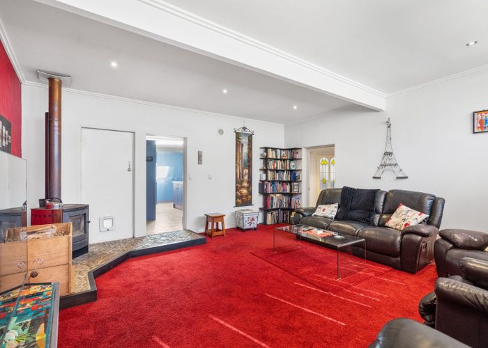  at 70 Te Rauparaha Street, Otaki, Kapiti Coast, Wellington