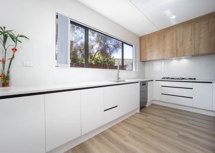  at 6/684 Te Atatu Road, Te Atatu Peninsula, Waitakere City, Auckland