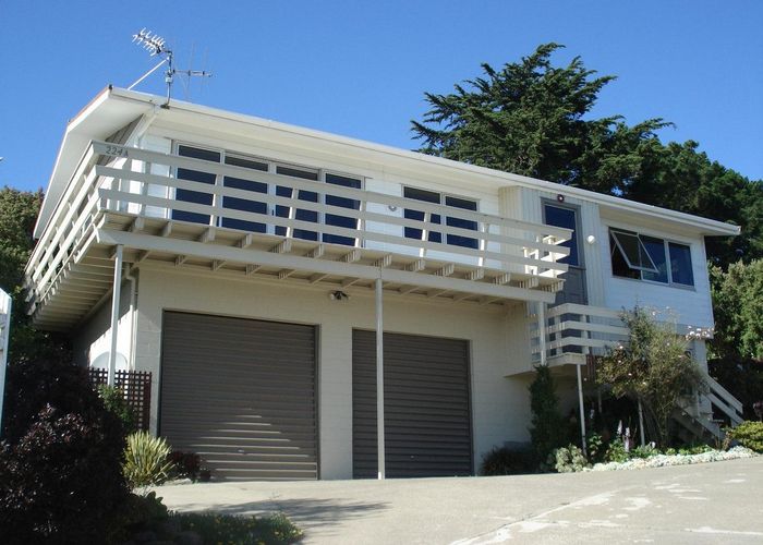  at 1/224 Cannon Hill Crescent, Mount Pleasant, Christchurch
