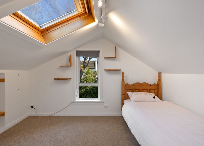  at 15 Buxton Terrace, Saint Martins, Christchurch
