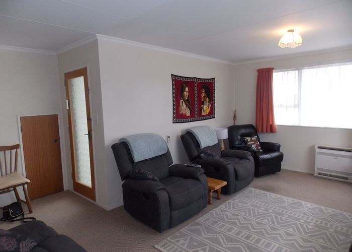  at 31 Hillcrest Drive, Kelvin Grove, Palmerston North