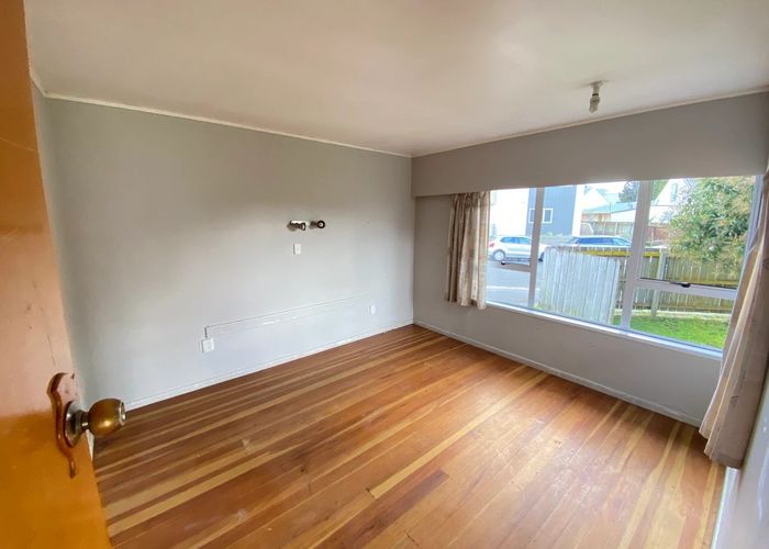  at 7 Ford Street, Hamilton East, Hamilton, Waikato