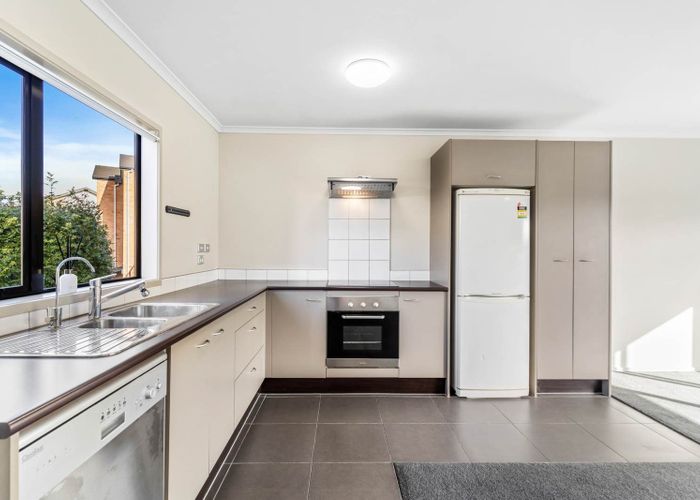  at 231/172 Mcleod Road, Te Atatu South, Auckland
