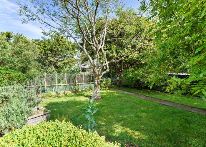  at 15 Arthur Street, Waikawa Beach