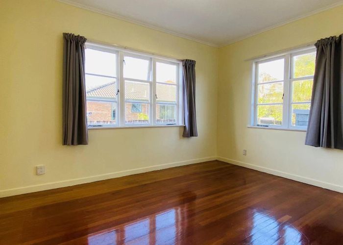 at 2/2090 Great North Road, Avondale, Auckland City, Auckland