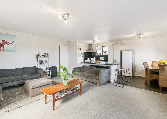  at 154 Sievers Grove, Cannons Creek, Porirua, Wellington