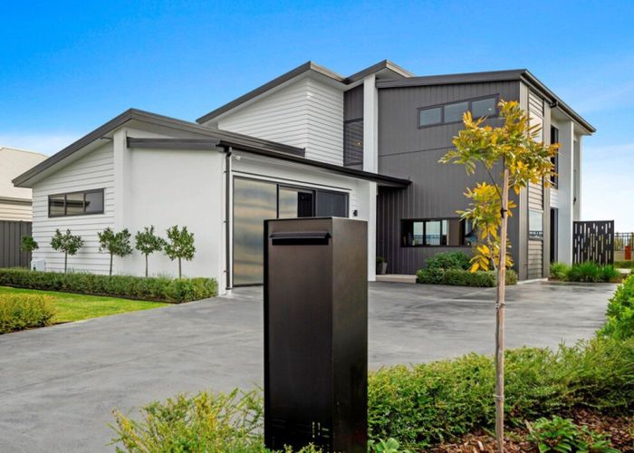  at 74 Pelorus Avenue, Poraiti, Napier, Hawke's Bay