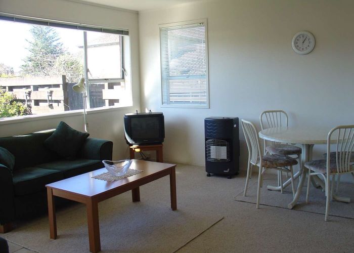  at 6/56 Ireland Road, Panmure, Auckland
