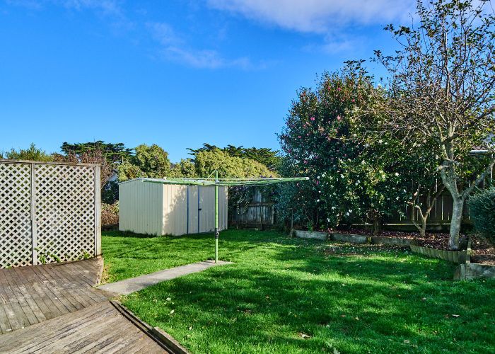  at 24 Saunders Close, Whitby, Porirua, Wellington