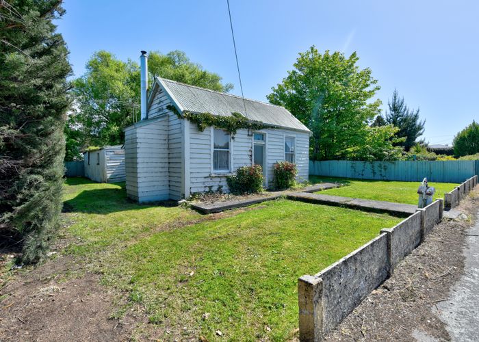  at 139 Main Street, Mataura, Mataura