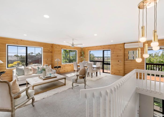  at 2/98 Simmental Crescent, Somerville, Manukau