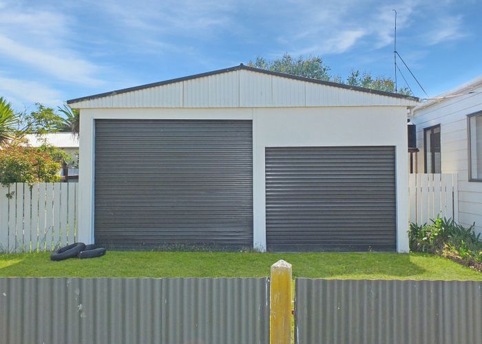  at 90 Seabury Avenue, Foxton Beach, Foxton