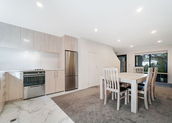  at 3/137 Tirimoana Road, Te Atatu South, Waitakere City, Auckland