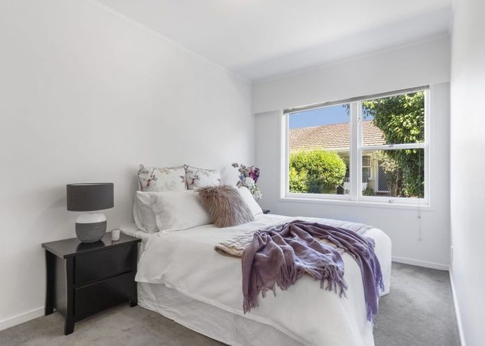  at 2/4 Arabi Street, Sandringham, Auckland City, Auckland