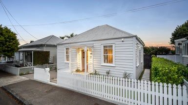  at 11 John Street, Ponsonby, Auckland
