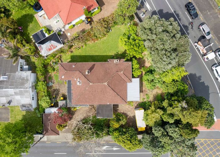  at 36 Onewa Road, Northcote Point, Auckland