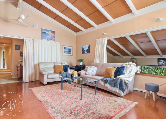  at 2 Collie Street, Hillpark, Auckland