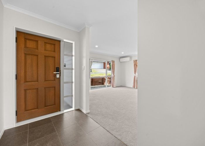  at 55 South Kensington Way, Henderson, Waitakere City, Auckland