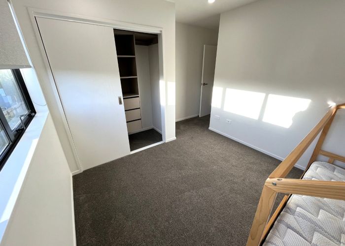  at 8/106 Triangle Road , Massey, Waitakere City, Auckland
