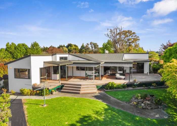  at 14 Wade Place, Welcome Bay, Tauranga, Bay Of Plenty