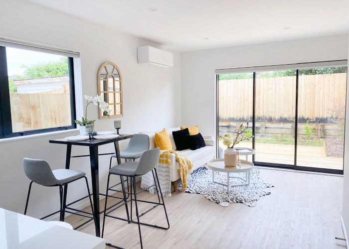 at 1/237 Swanson Road, Henderson, Auckland