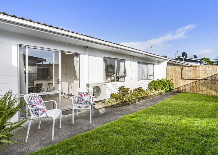  at 2/78 Panorama Road, Mount Wellington, Auckland City, Auckland
