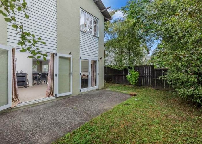  at 10 Pecan Place, Avondale, Auckland City, Auckland