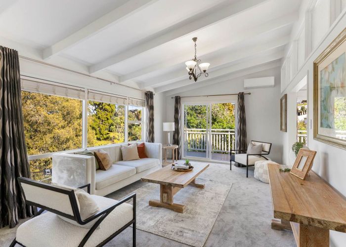  at 292 Beach Road, Campbells Bay, North Shore City, Auckland