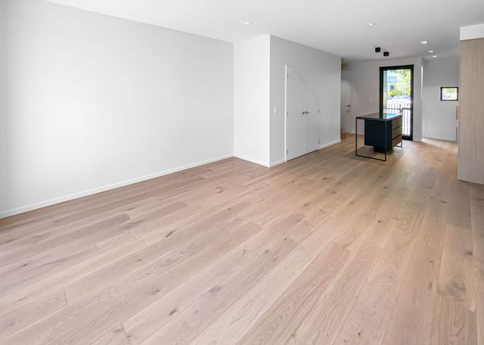  at 4/33 Kilmore Street, Christchurch Central, Christchurch