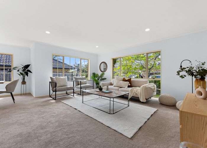  at 9 Maybole Drive, Flat Bush, Auckland