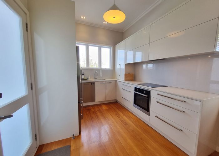  at 22 Highland Road, Mount Albert, Auckland